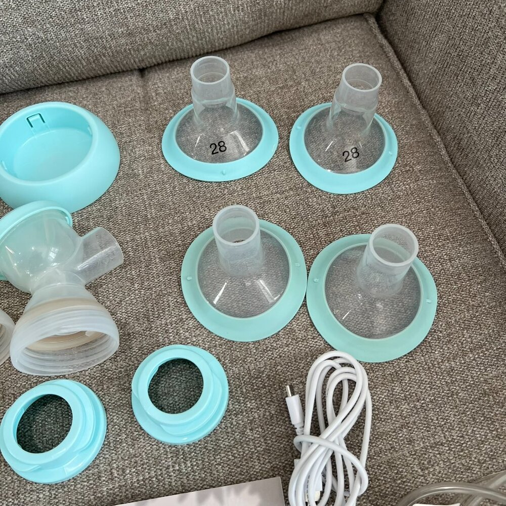Zomee Z2 Double Electric Breast Pump in Box Nearly New - Picture 8 of 14